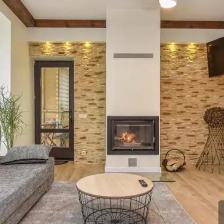 Jura Uz Lango * بالانغا